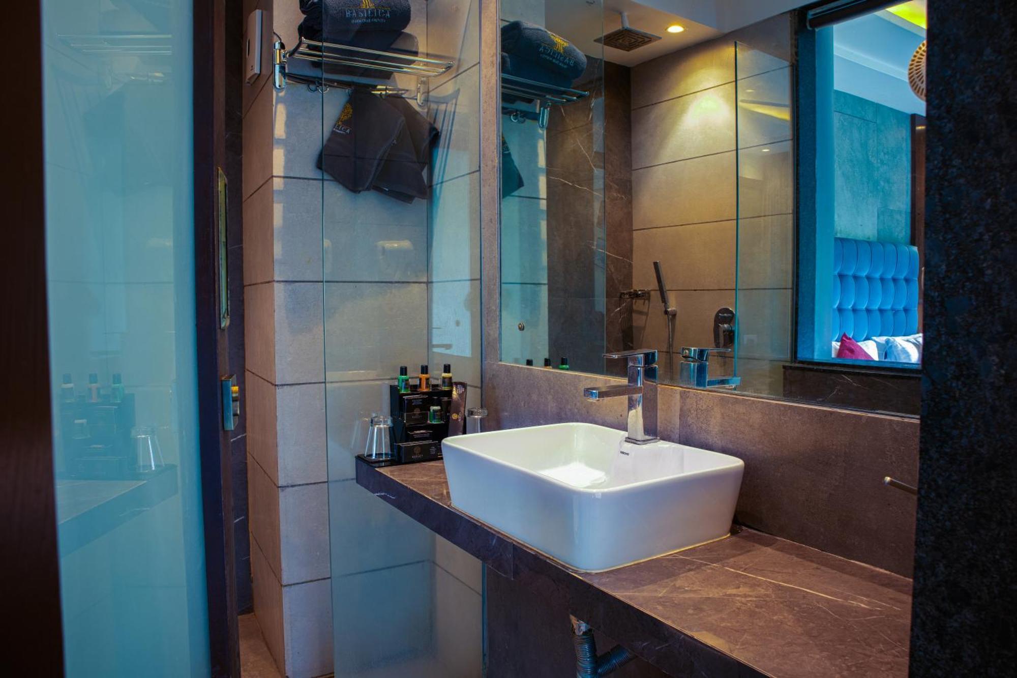 Basilica Resort - Where Luxury Redefines Mahābaleshwar Екстериор снимка